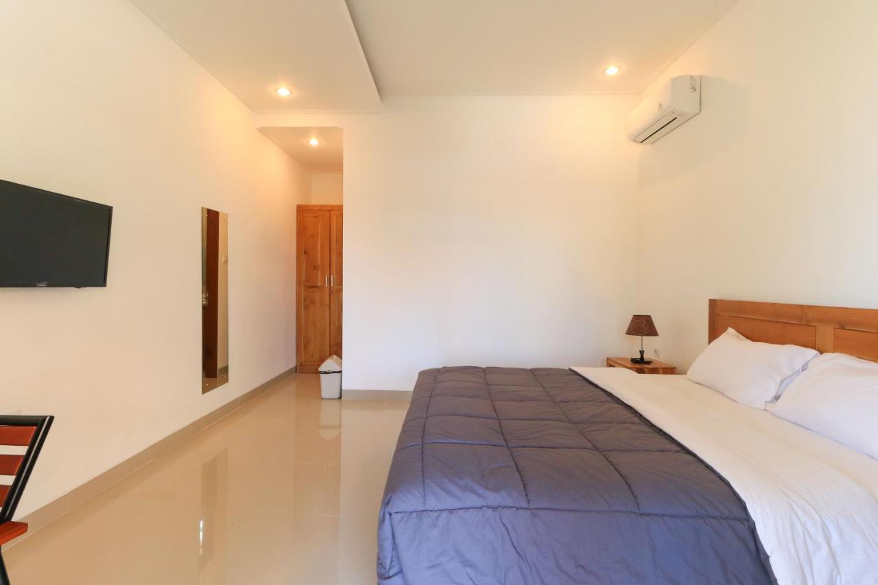 Manu Guest House 2 Canggu Kültér fotó